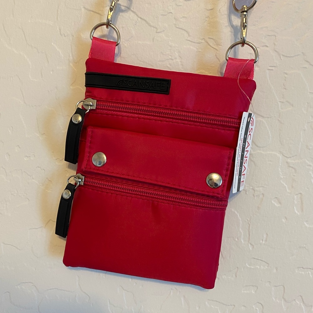 ScanSafe sprint crossbody - pink
